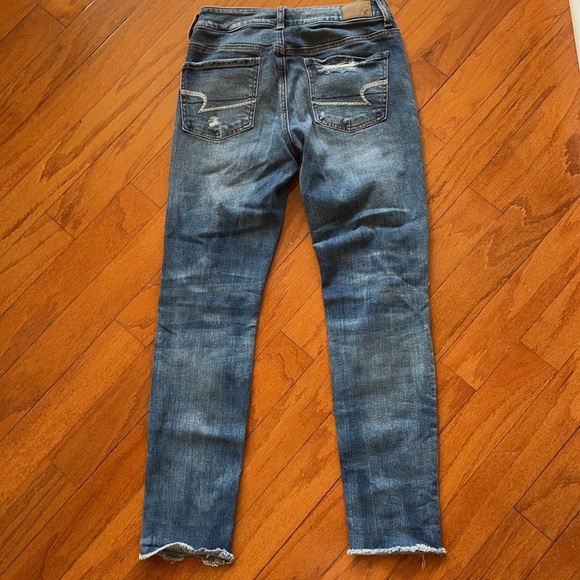 AMERICAN EAGLE TOMGIRL JEANS WOMEN - Picture 4 of 5